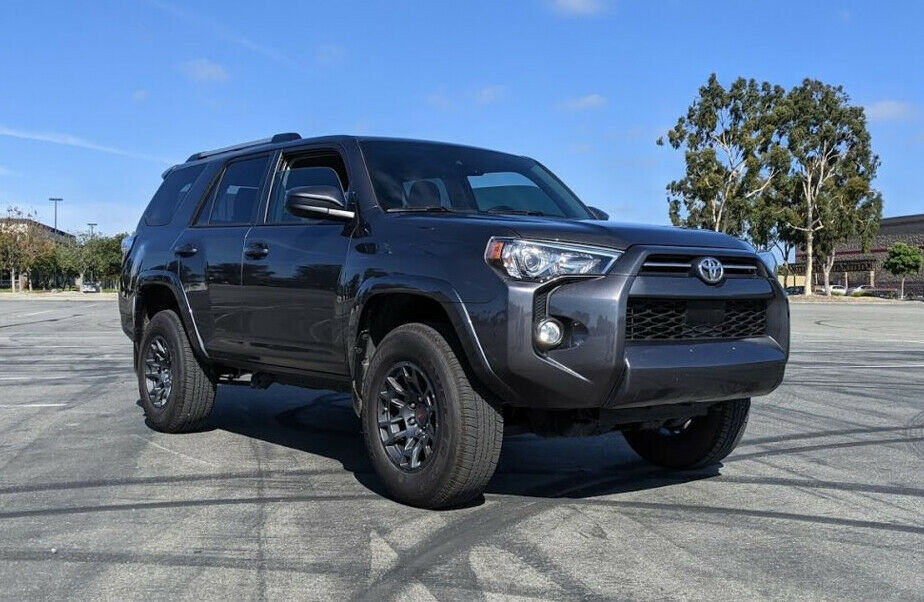 17x8.5 Flow Forged Gunmetal Wheels For Toyota 4Runner Tacoma 17