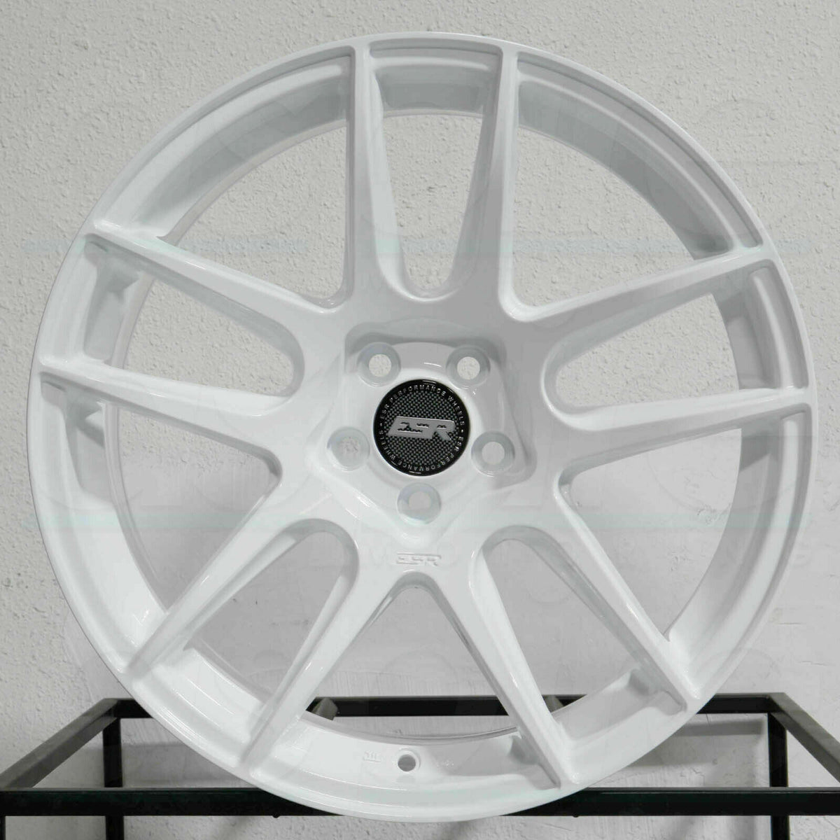 18x9.5 5x114.3 +15 ESR CS8 Wheels Gloss White 18 Inch Concave Rims Set ...